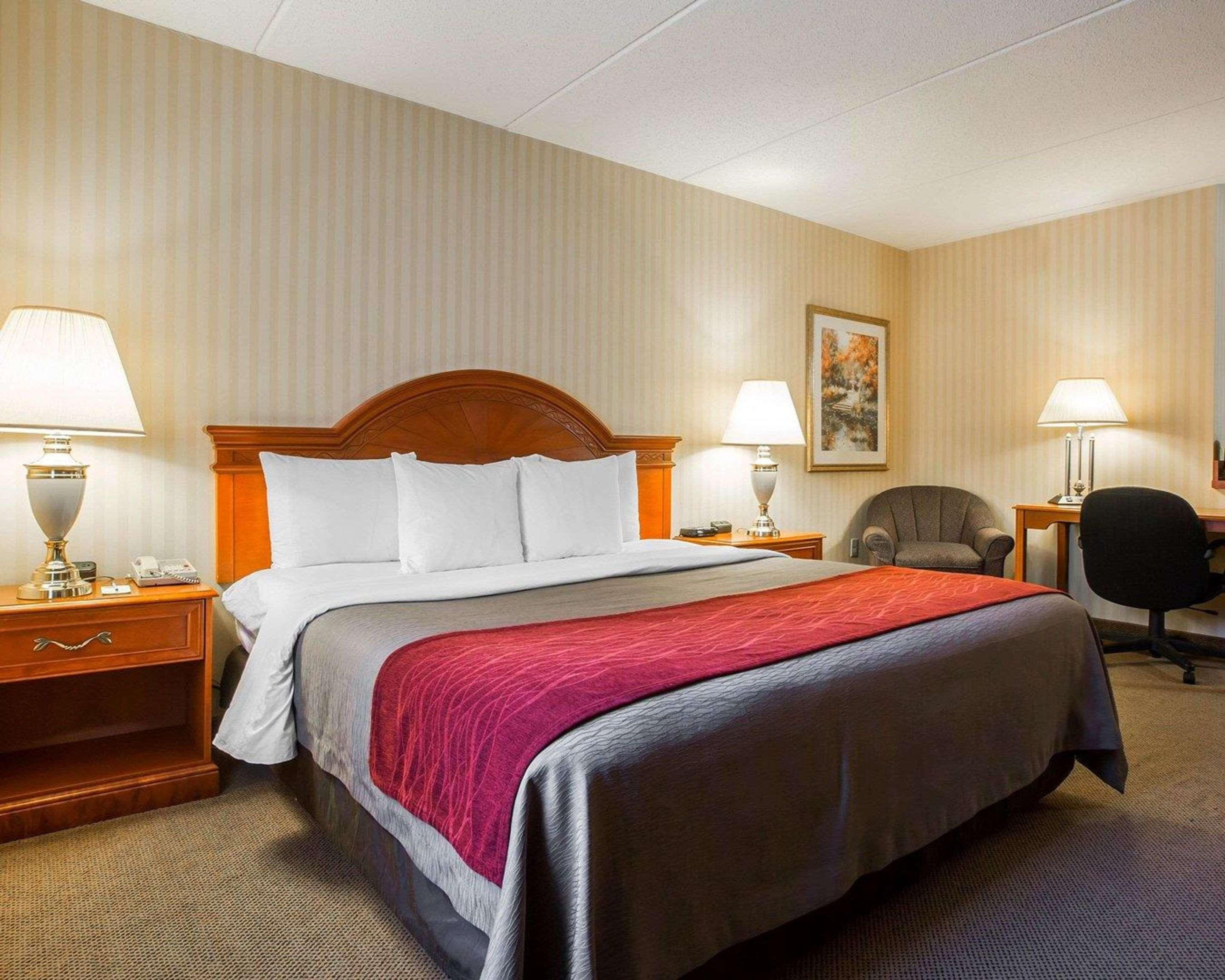 Holiday Inn Express & Suites Hawthorne - Elmsford North By Ihg Exterior photo